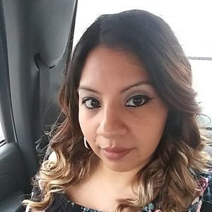 Meet your Posher, Lorena